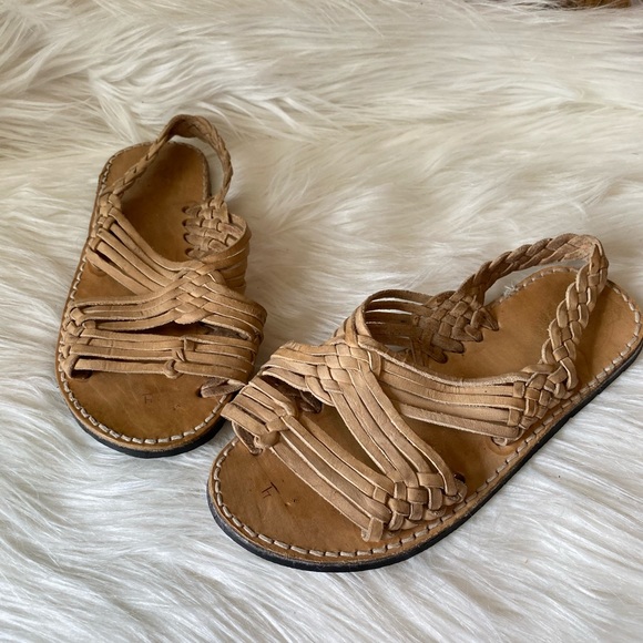 Shoes - Women’s sandals size 7